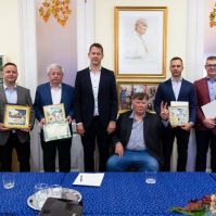 Átadták az Assisi Szent Ferenc-emlékdíjakat a Wojtyla Barátság Központban