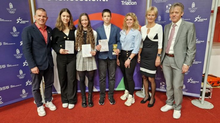 Évadzáró triatlon gála Hírös Endurance SC sikerekkel