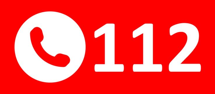 Dolgoztak a mentők és a tűzoltók is szilveszterkor