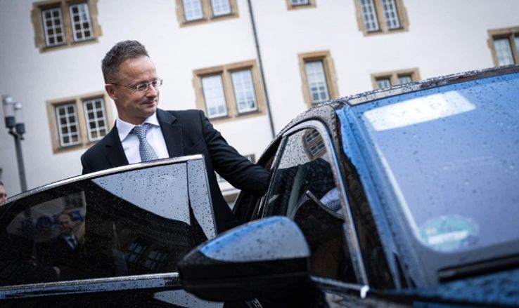 A Mercedes új kecskeméti gyárában a jövő év elején megkezdődik sorozatgyártás