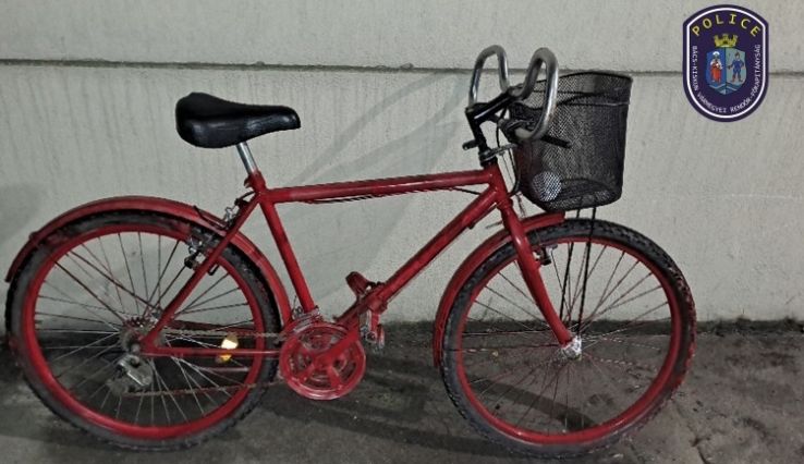 Gyanús volt: Festékszóróval fújta át az út mellett a lopott kerékpárt a tolvaj