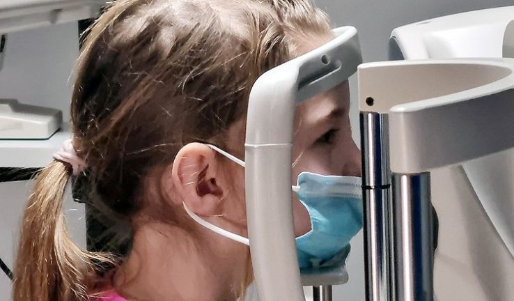 Új szemüvegeket adományozott a Kecskeméti Szent László Lions Club