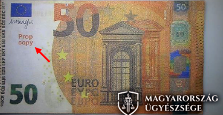 Hamis euróval fizetett az újévi pizzáért