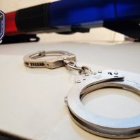 „Foglyul ejtett” besurranó