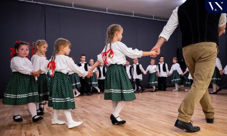 Átadták Bugac megújult művelődési központját