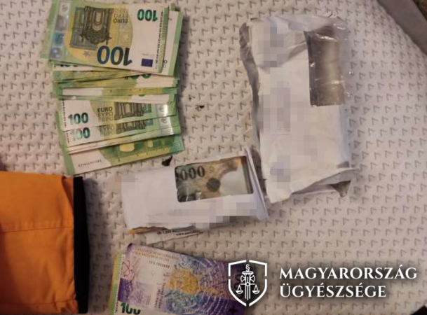 Vádat emeltek egy Németországban és Kecskeméten bordélyházakat üzemeltető férfi ellen