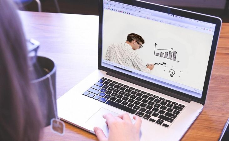 Az általános- és középiskolai képzések új megközelítésben