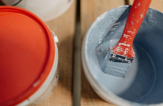 Mire jó a lábazat- és betonfesték?