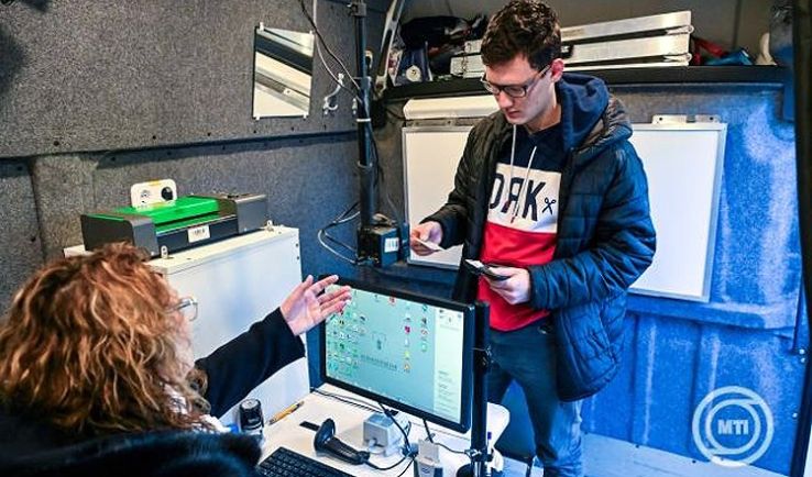 Megnövekedett kapacitással várják a kormányablakokban az ügyfeleket