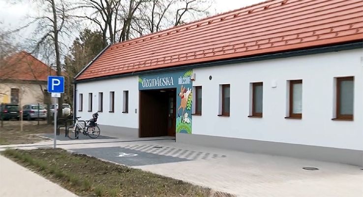 Birtokba vették az apróságok az új kadafalvi bölcsődét  (VIDEÓ)