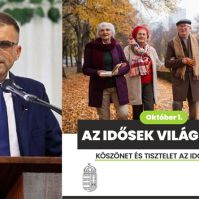 Cseh Tamás köszöntötte az Idősek Világnapján a szépkorúakat