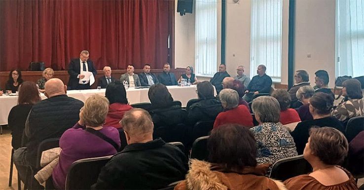 Közmeghallgatással egybekötött falugyűlést tartottak Helvécián
