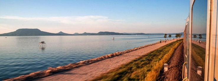 Nyári főszezoni menetrend: Kecskemétről közvetlen vonatjárat lesz a Balatonra