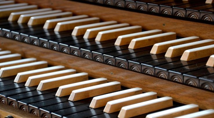 Adománygyűjtő orgonakoncert a Barátok templomában