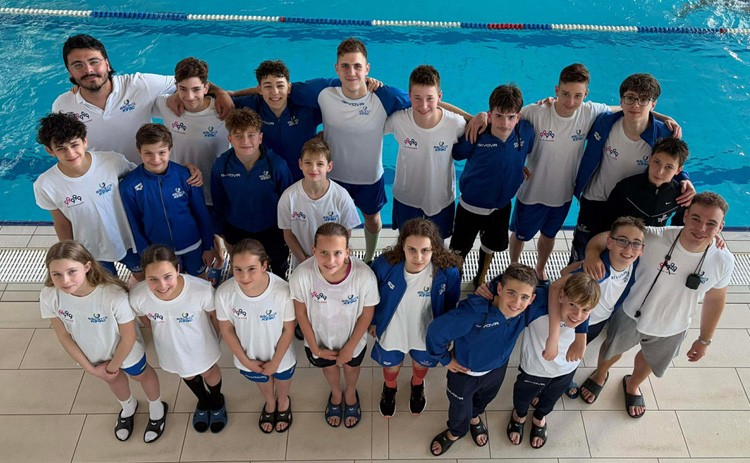 Teltház az idei BÁCSVÍZ Kupán és pontszerző helyezések a Felnőtt Úszó Országos Bajnokságon