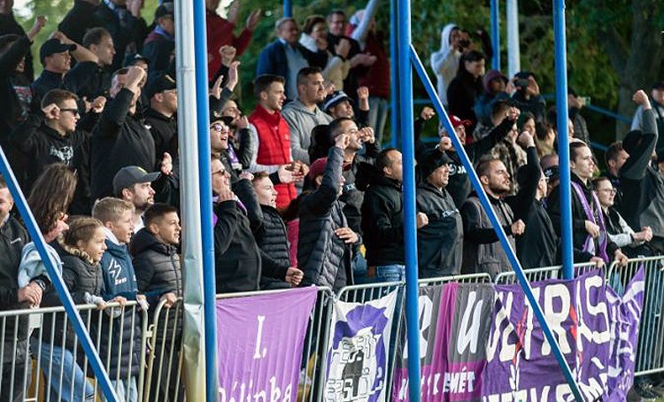 Szurkolói információk: Tiszakécske – KTE Szurkolói információk: Tiszakécske – KTE