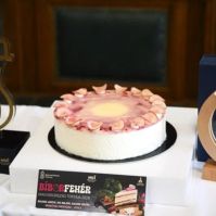A Bíborfehér lett idén Magyarország tortája, a Pilisi Pityókás pedig a Szent István-napi kenyér