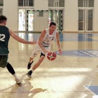 Magas hőfokú összecsapás az Alba ellen