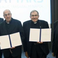 Ruppert József és Farkas István piarista szerzetesek kapták idén a Fraknói Vilmos-díjat