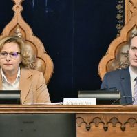 Egy kifli áráért egy hónapig utazhatnak a diákok Kecskeméten