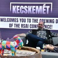 Megkezdődött a 14. RSAI Világkongresszus a Neumann János Egyetemen