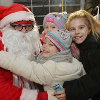 Lovas kocsin érkezett a Mikulás Helvécián