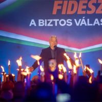 Orbán Viktor: amit ígértem, megtartottam, Magyarország kimaradt a háborúból