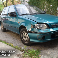 Több autót is összetört: 72 órán belül 2 év börtönt kapott a súlyosan ittas férfi