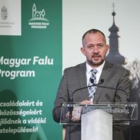 Gyopáros Alpár: a falvak a jövőnk