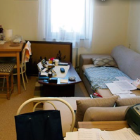 Illegális idősotthon gondozottjainak vagyonát szerezte meg a bűnözői csoport