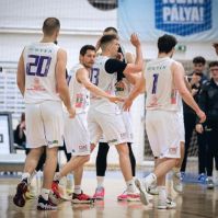 Kulcsfontosságú ütközettel zárul az alapszakasz