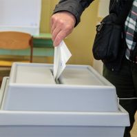 Május elejéig is elhúzódhat az országgyűlési választás végleges eredményének megállapítása