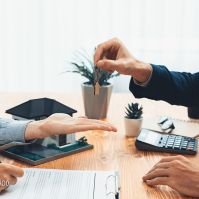 NAV: Súlyos összegekbe kerülhetnek a késve kiállított számlák