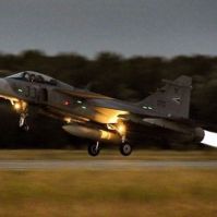 Délutáni és esti repüléseket hajtanak végre hétfőtől a Gripenek