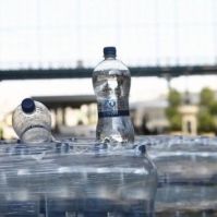 Folytatják a vízosztást a kecskeméti vasút- és autóbusz-állomásokon