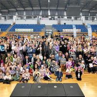 Koraszülött Virágnap a Messziben