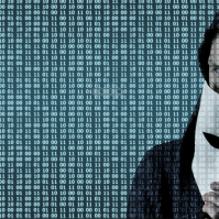 Figyeljen az internetes csalókra - Hamis vámokmányokkal csaltak ki milliókat!