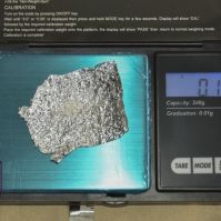 Kábítószert találtak egy bolti szarkánál