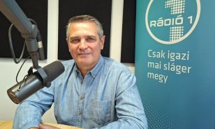 Téliesítik a szökőkutakat, és megkezdődött az őszi virágosítás Kecskeméten