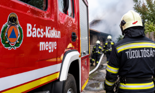 Csarnok égett Lajosmizsén