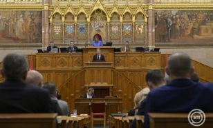 Magyar Péter: megszűnik az édesanyák adómentessége egymillió forintos jövedelem felett