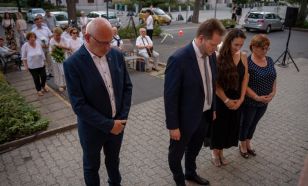 Emlékezés Horák Jenőre: koszorúzással adóztak az ártatlanul kivégzett jogakadémiai tanár emlékének