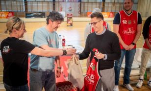 Megtelt a lelátó az Univer Kupa 20 közönségtalálkozón