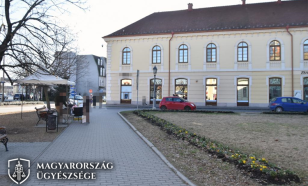 Fiatalkorú rablóbanda került bíróság elé