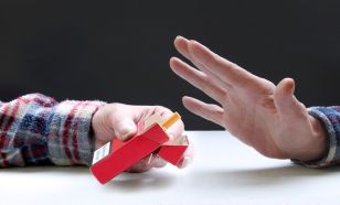 Ilyen még nem volt: pénzjutalmat kap, aki leszokik a dohányzásról