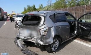 Baleset miatt állt a forgalom az M5-ös sztrádán