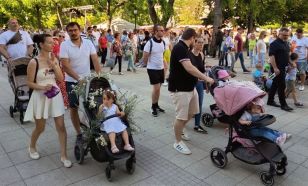 Vidám családi felvonulás színesítette a Nyitott Városháza programsorozatot Kecskeméten