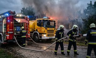 Tűz ütött ki egy kecskemét-kadafalvai házban