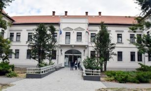 Kiadó irodák Kecskeméten – Igényes munkakörnyezet vállalkozások számára az iparkamarában