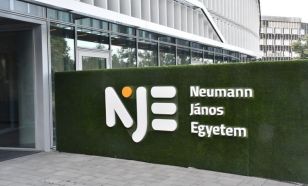 Digitális korszakba lépett a Neumann János Egyetem – Lezárult az átfogó fejlesztés